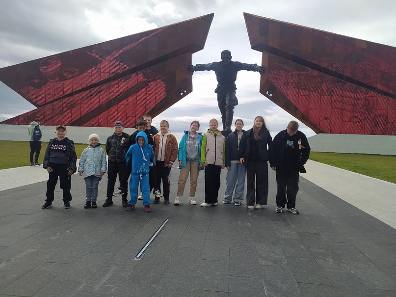 Группа обучающихся лицея №3 побывала на Северном ФАСе Курской Дуги.